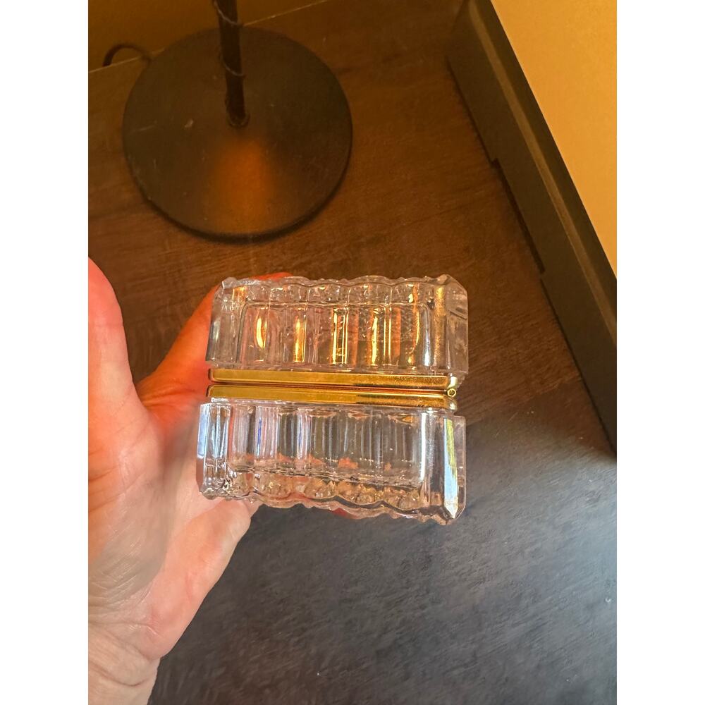 VINTAGE WESTMINSTER CRYSTAL BACCARAT STYLE TRINKET BOX - Picture 5 of 6